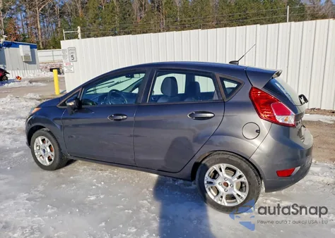 2015 Ford Fiesta Se z USA, uszkodzony, nr VIN 3FADP4EJ9FM110370
